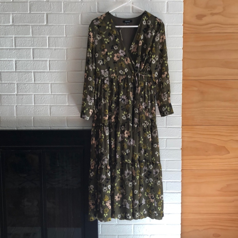 COPY - NWT Madewell midi length tiered dress